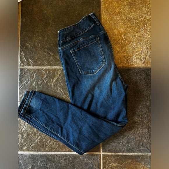 Plus Size Jeggings - Picture 3 of 5